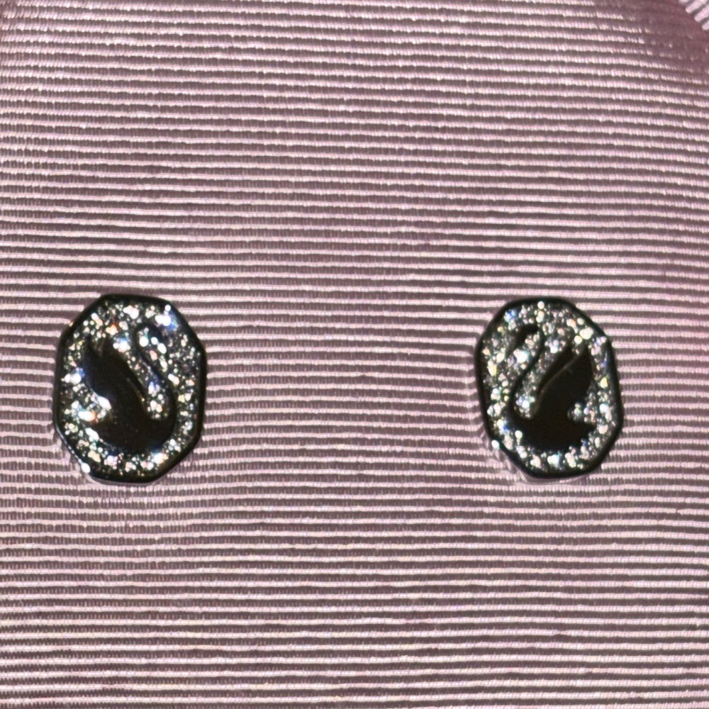 Swarovski Signature Swan Rhodium Earrings in Box - Picture 6 of 9